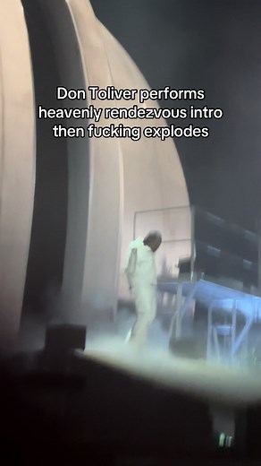 Don Toliver concert heavenly rendezvous intro then explodes - live moment