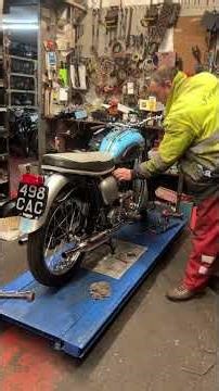 1961 650cc Triumph T120 Bonneville #09468 #oldclassic #triumphbonneville