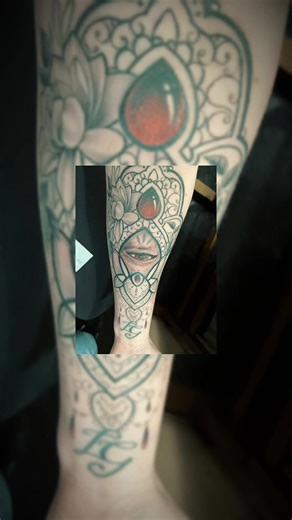 B Tripps 👑 💎🐻 (@b.tripps)’s videos with Tattoos - Brantley Gilbert