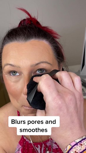 Bye bye pores 👋✌🏽#powderpuff #pores #minimizepores #setting #JDSummerDrip