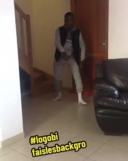 #LogobiClassic #DanceBattle #LogobiMove #RythmeTikTok #TikTokTendance #FYPDirect #AmbianceLogobi #MoveTikTok #LogobiScene #pure