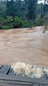 20K views · 2.2K reactions | Rio São Pedro na divisa de Caçador e Macieira. Chuva já ultrapassa 100 milímetros na região nas últimas 24h. | Portal RBV | Facebook