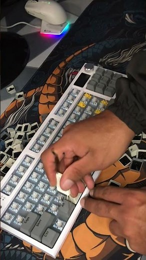 Trocando as teclas do teclado attack shark #attackshark #teclado