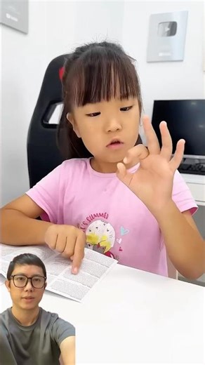 The little girl practices blowing soap bubbles. #trendingshorts #trendingvideo #shorts #shortsvir...