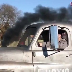 Now that's a badass RIG! 😍😍😍😍 | Diesel truck addicts