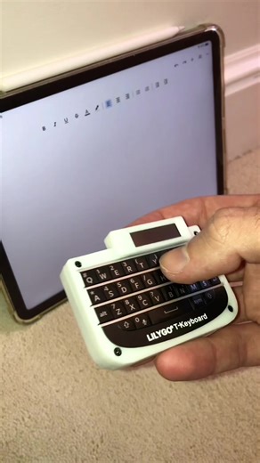 7.5K views · 137 reactions | mini Keyboard #keyboard #computer #miniature | ToonDesk | Facebook
