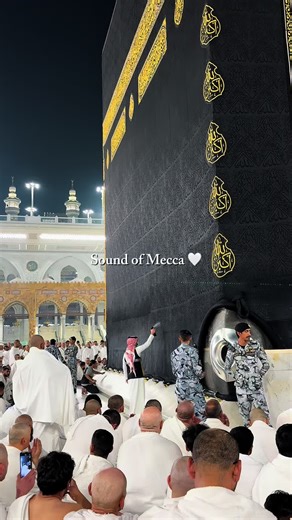 Journey to Mecca: A Promise of Return