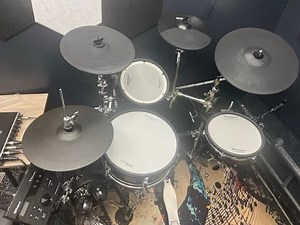 You can have 2 crash cymbals and a 3 zone ride cymbal on the Roland TD07! #rolanddrums