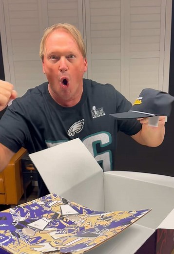 Exciting Unboxing of Football Swag from Coach Fisch