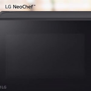 Are you a fan of Korean instant corn dogs? Enjoy this snack with less fat and prepare it using the LG NeoChef Smart Microwave’s grilling function. Shop here: https://www.lg.com/ph/microwave-ovens/mh6565dis/ #LifesGood | LG Global