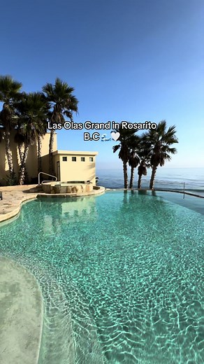 Ya reservaste tu proxima visita a este hermoso lugar llamado Las Olas Grand? 🌊✨ - Visita nuestro sitio web en el enlace de nuestro perfil y reserva ahora mismo tu airbnb en Las Olas Grand 🤍✨ - - #airbnb #rosarito #explore #bajacalifornia