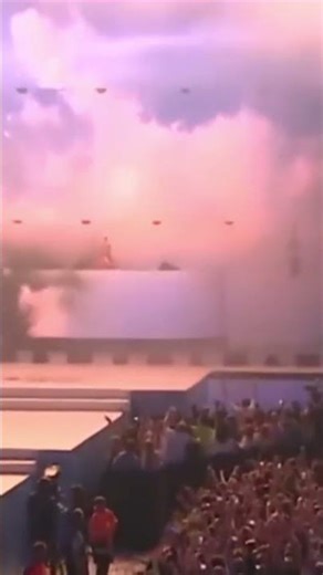 Avicii live performance #remix #avicii #aviciithenights #aviciiforever #tomorrowland