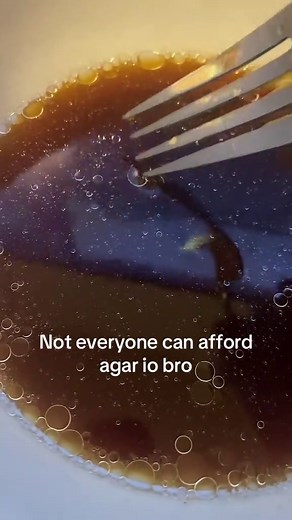 deepfried (@deepfried2525)’s video of agar.io