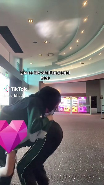 Funny Moment: Falling Incident with Mikaela and Sabrina