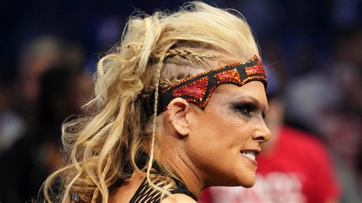 Beth Phoenix Undergoes Drastic Appearance Change