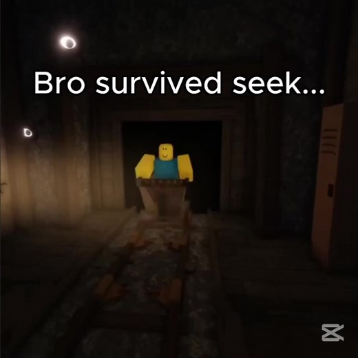 Grumble Finds the Glitch Fragment in Doors 2 Gameplay