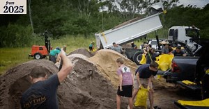 Cyclone Alfred lingers off Brisbane’s coast, as tracking shows when storm will cross