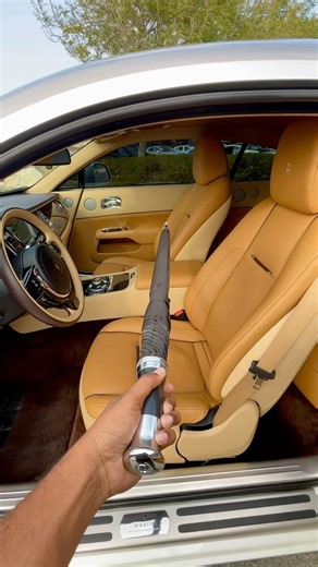 Rolls-Royce Wraith Hidden Umbrellas ☔😱 | Luxury on Another Level! #shorts