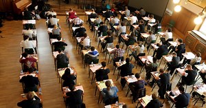 EDUCATION. Bac 2018 : le corrigé des épreuves de physique-chimie