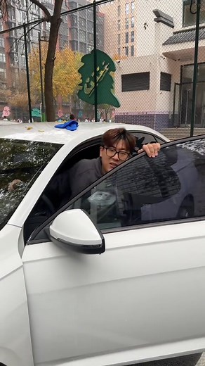 49K views · 566 reactions | You can fix your car emergency yourself with just an air pump!#drivingtips #car | Driving Tips | Facebook