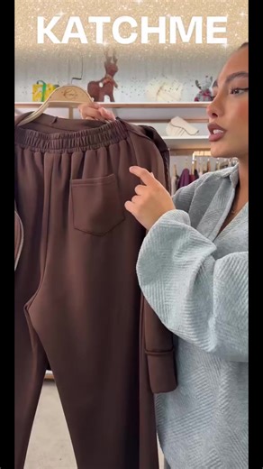 Stylish Women's Casual Zipper Hoodie and Trousers Set