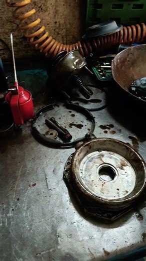 spring brake actuator #automobile #machinist #plumbingfittings #foryou #mechanic #plumbingtime