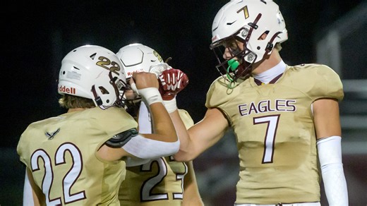 'He's a special talent': Elite Dunlap football recruit puts on show in Week 1 blowout