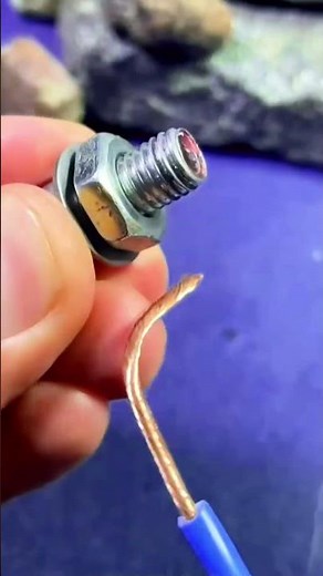 Screw Terminal Soft Wire Connection Trick #ideas #wire #screw #shorts