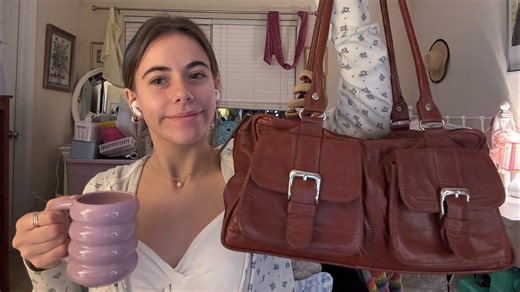 ASMR Bag tour with lots of taps and tingles✨💤💕