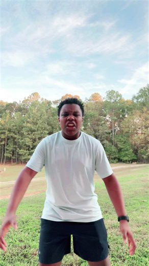 Praising with Maverick City Music | Gratitude Brandon Lake