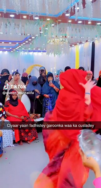 Gabarta rabto buran bura iyo Niiko free kubaraa gabdhaha is Nuuxin karin class free ah ✌️#singlelife🤘🏻 #garoobkibirsan #mustalifamohamedosman #foryoupage #mj #abgaaley😀 #somalia #daaud❤️ #gawadhafilad #fyp