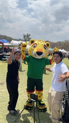 LET'S CELEBRATE!! 🎉