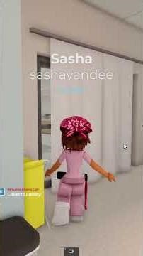 I got a CODE BLUE at Maple Hospital 😱 #maplehospital #roleplay #roblox #fyp