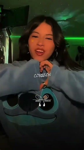 Como estrellas///Letra