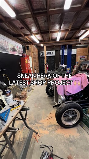 Earning the name Barnyard Garage with this one 😎 #garage #project #diy