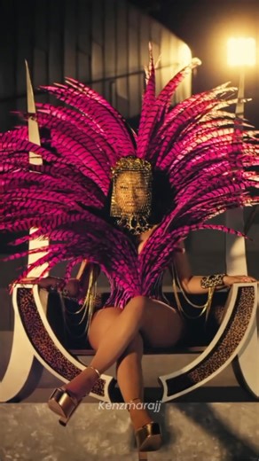 🌶️ on Instagram: "THE MAJESTY 👑 #nickiminaj"