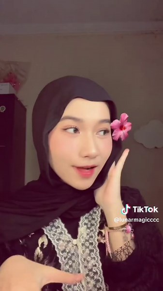 tika 🩰 (@lunarmagicccc)’s videos with FUL YT HENDRAA RMX V2 - 𝐇𝐞𝐧𝐝𝐫𝐚𝐚𝐚