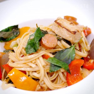 21K views · 106 reactions | Chicken & Bell Peppers Noodles | Taste Kitchen | Facebook