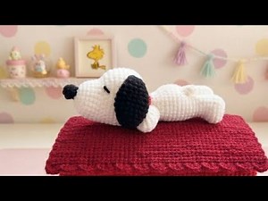 【かぎ針編み】まったり可愛い。寝そべりスヌーピーの編み方 | あみぐるみ
