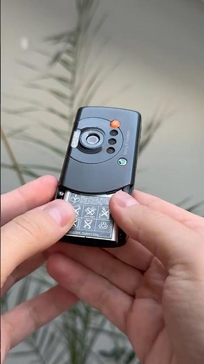 🎧 Sony Ericsson W810 — Walkman aesthetics in every detail