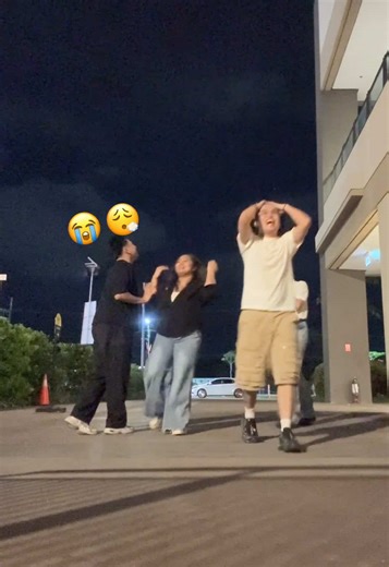 Replying to @Alexa Narsico yan ang boogsh. paguran sa madaling araw @Bernard @jd ✧*。٩(ˊωˋ*)و✧*。 @Alexa Narsico #dance #behindthescenes