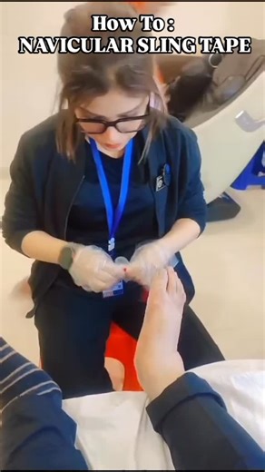 Sara Aamir on Instagram: "Navicular sling taping for better foot support 👣 Small tape, big impact 💪✨#physiotherapy #sportsrehab #footpain #anklerehab #tapingtechnique kinesiotaping"