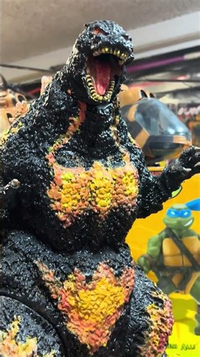 Gigantic Series Bootleg Burning Godzilla Figure