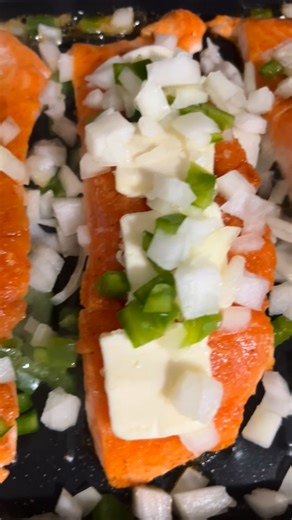 Yesterday, I started my journey on transitioning into a pescatarian! I’m giving up all meat. I’m looking forward to seeing how it goes. 🥰 | Shaniqua Sha'na