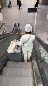 155K views · 484 reactions | 海外ATMでお得なレートで現地通貨を引き出せるRevolutのATM引き出し。隠れた事務手数料などもかかりません | Revolut | Facebook