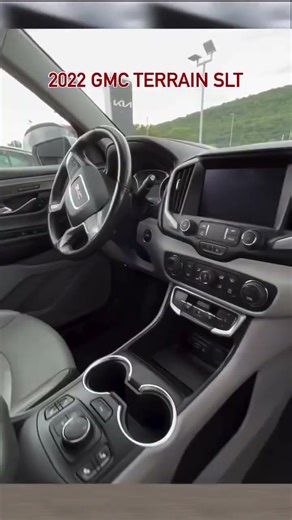 2022 GMC Terrain SLT