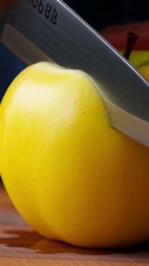 yellow color apple cutting #satisfying