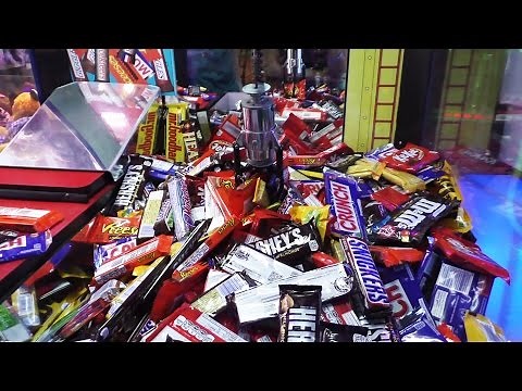 Chocolate Bar Claw Machine!!!