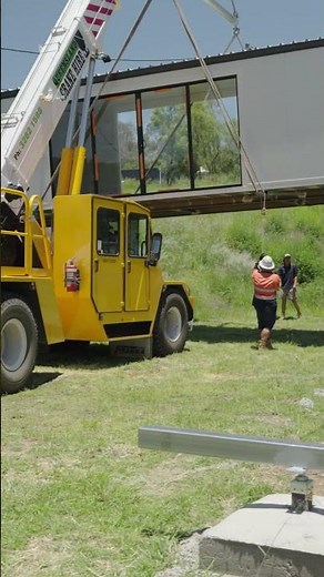Precision Installation for Modular Homes #modularhomes #homeconstruction #fastbuild