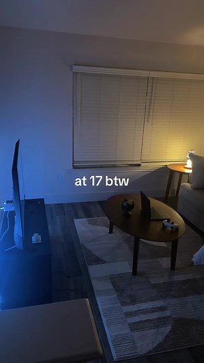 Moving Out at 17: How I Managed to Leave Home Young